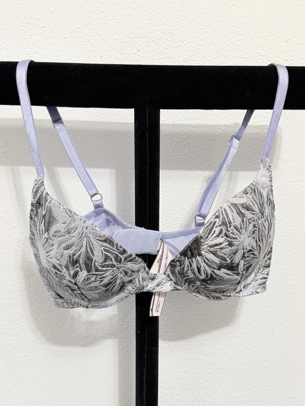 Victoria's Secret 32C DREAM ANGELS* LINED DEMI BRA *Purple & Silver Floral*